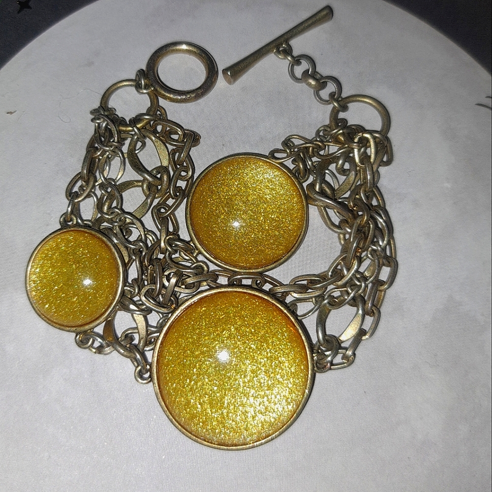 70's retro wristlet